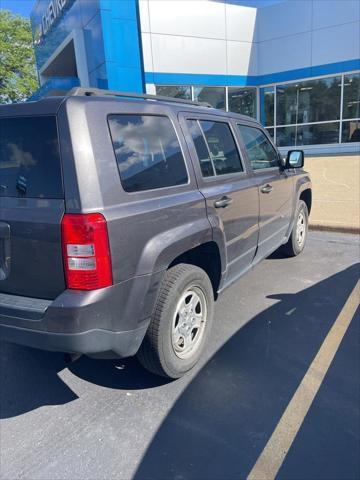 used 2016 Jeep Patriot car