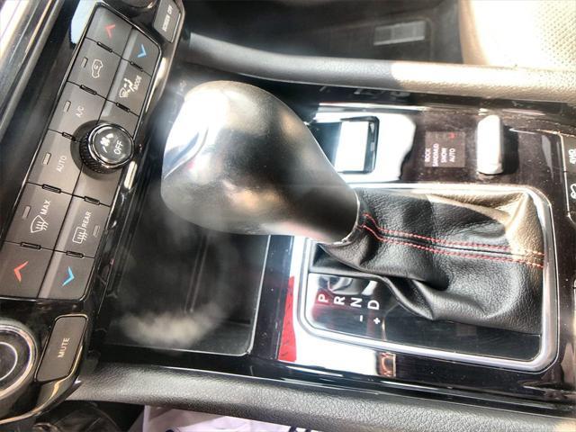 used 2022 Jeep Compass car, priced at $22,999