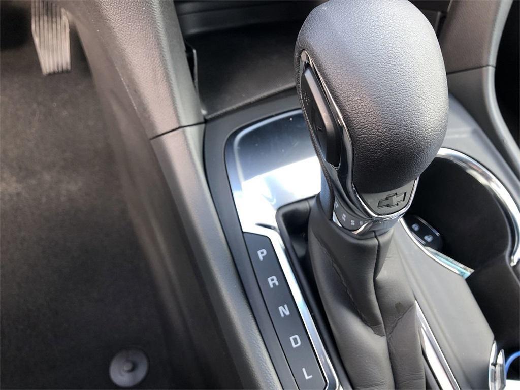 used 2024 Chevrolet Equinox car