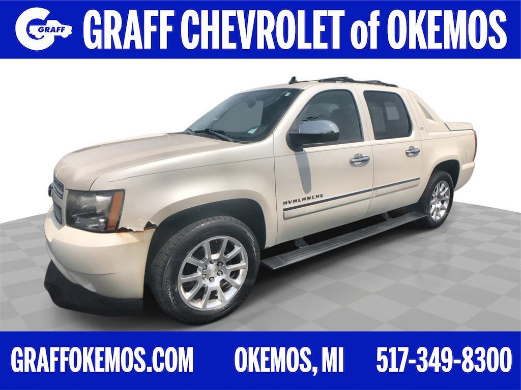 used 2011 Chevrolet Avalanche car, priced at $6,699