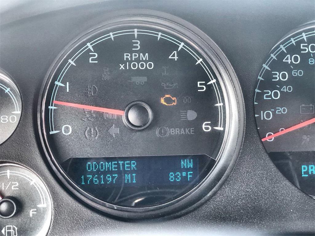 used 2011 Chevrolet Avalanche car, priced at $5,999