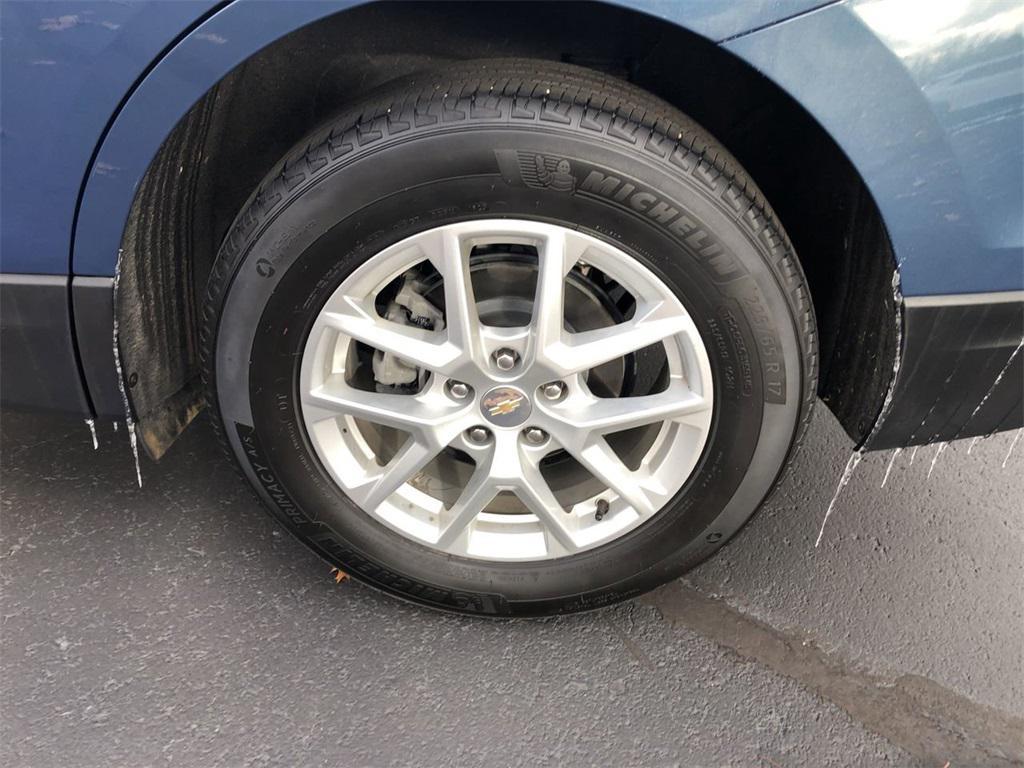 used 2024 Chevrolet Equinox car, priced at $19,999