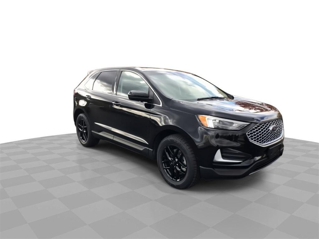 used 2023 Ford Edge car, priced at $22,999