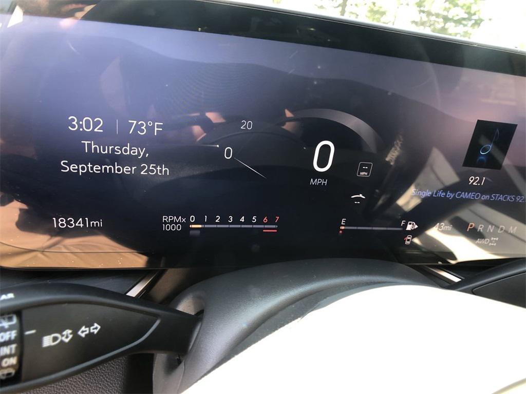 used 2024 Buick Envision car, priced at $29,999