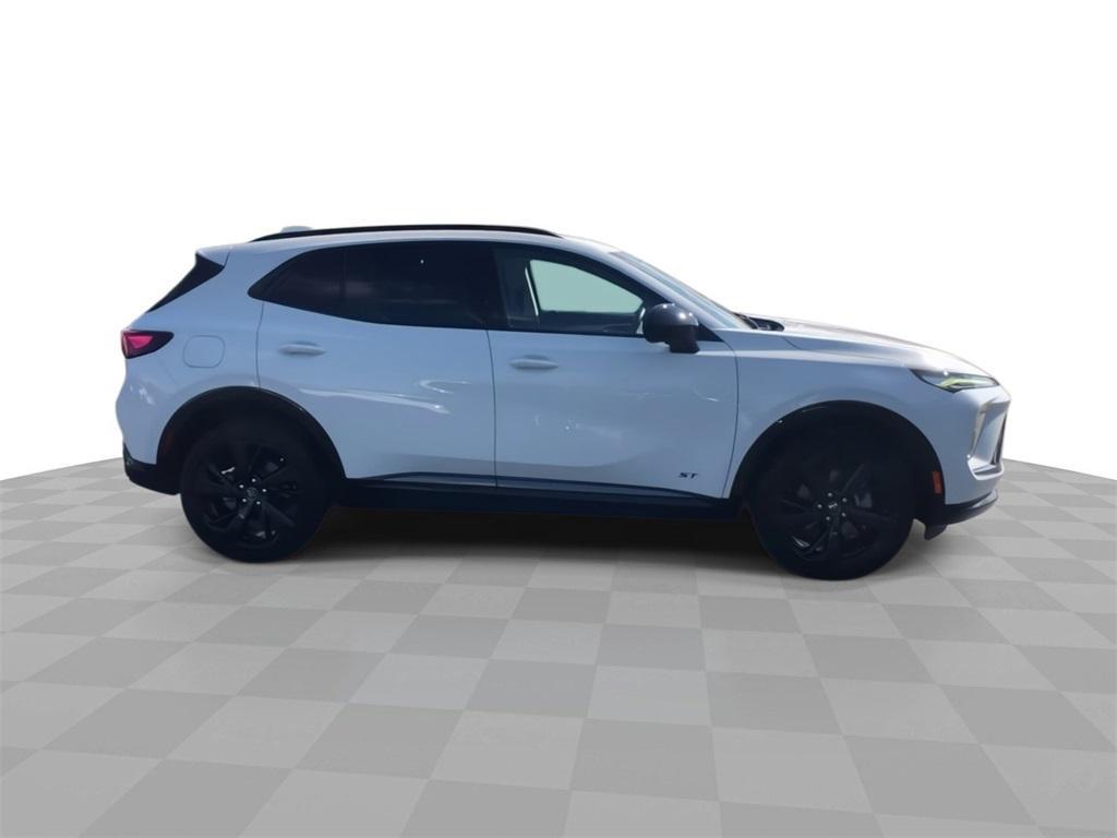 used 2024 Buick Envision car, priced at $29,999