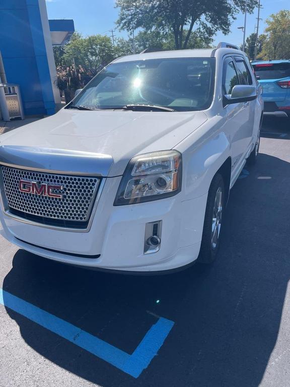 used 2015 GMC Terrain car, priced at $6,999