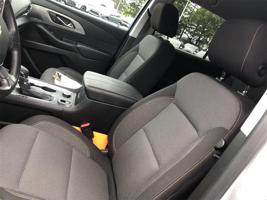 used 2021 Chevrolet Traverse car, priced at $24,999