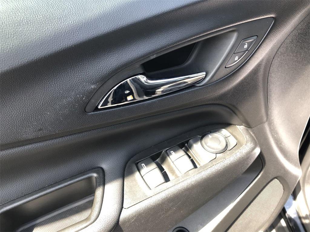 used 2022 Chevrolet Equinox car, priced at $20,599