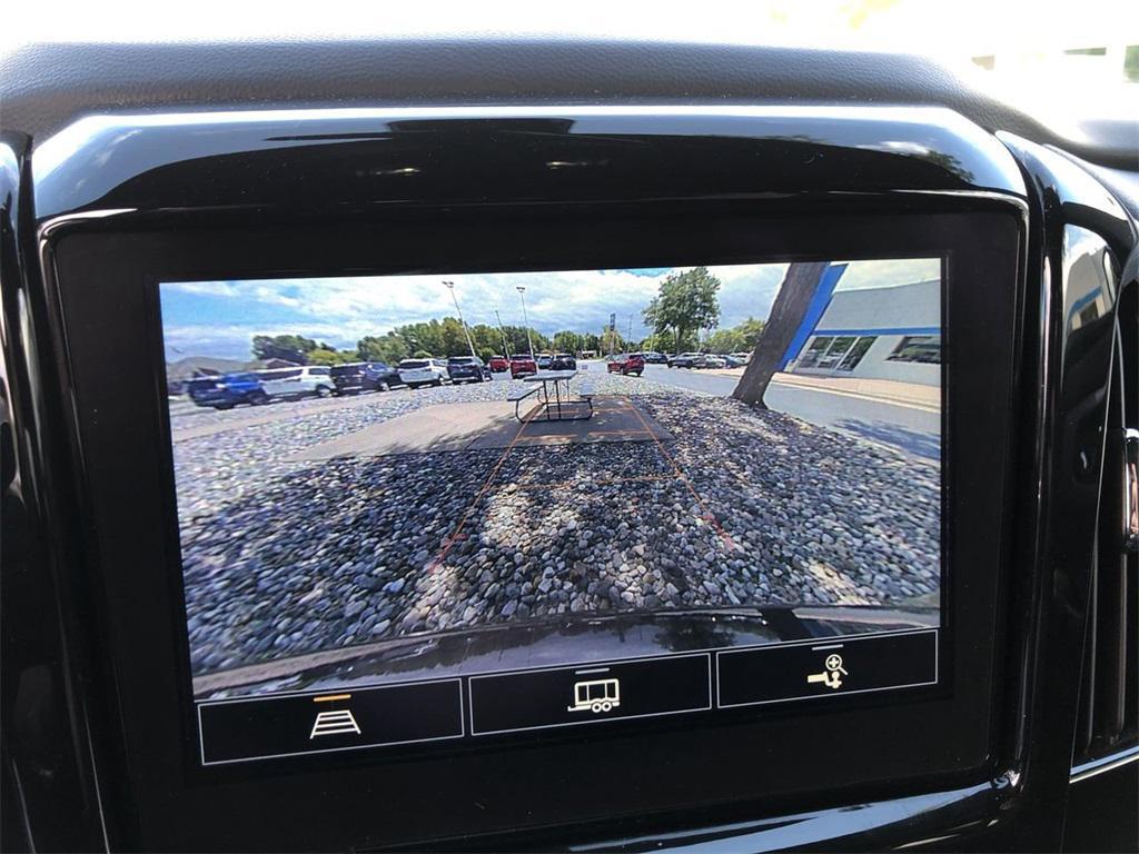 used 2023 Chevrolet Traverse car, priced at $32,499