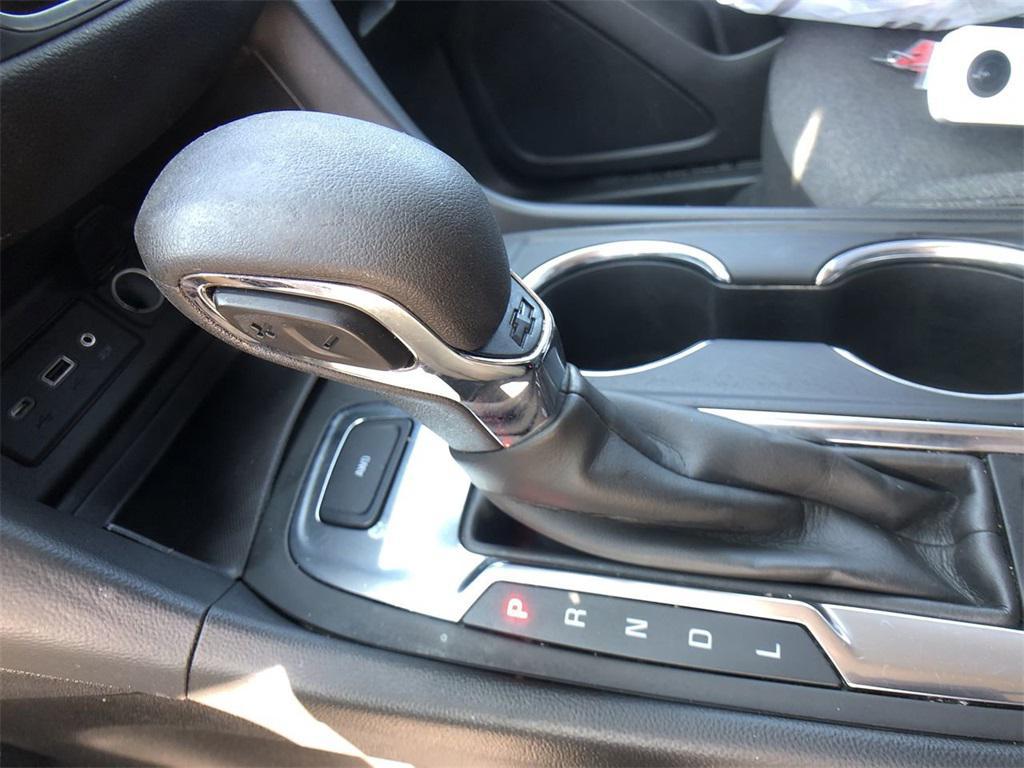 used 2022 Chevrolet Equinox car
