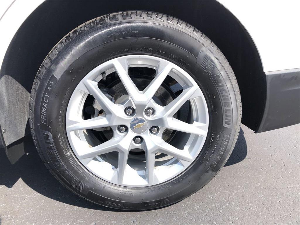 used 2024 Chevrolet Equinox car, priced at $23,499