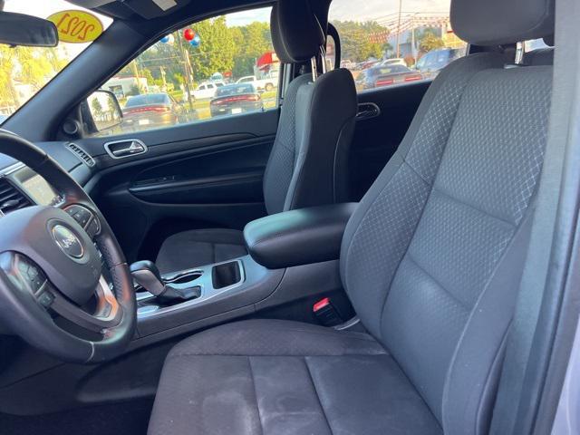 used 2021 Jeep Grand Cherokee car, priced at $21,399