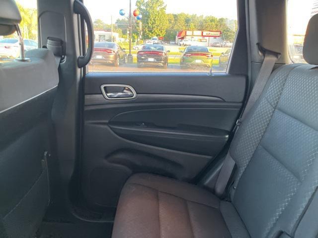 used 2021 Jeep Grand Cherokee car, priced at $21,399