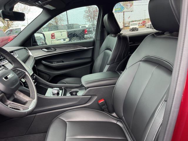 new 2025 Jeep Grand Cherokee L car, priced at $44,800