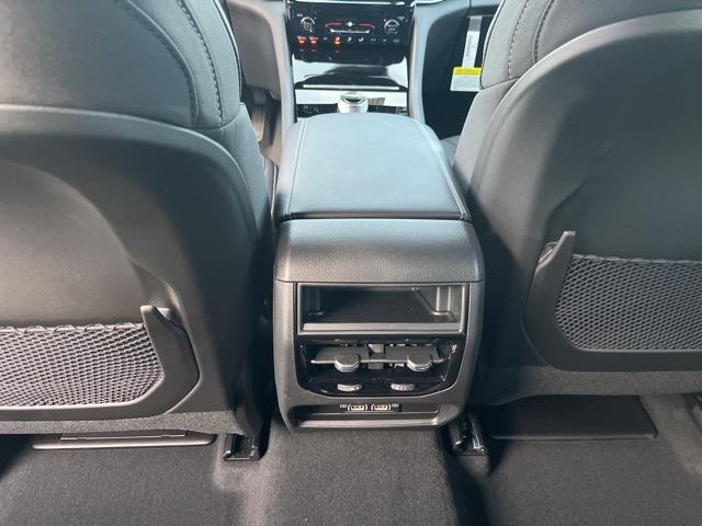 new 2025 Jeep Grand Cherokee car, priced at $34,904