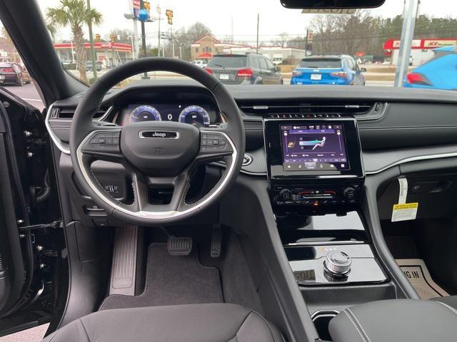 new 2025 Jeep Grand Cherokee L car, priced at $38,675