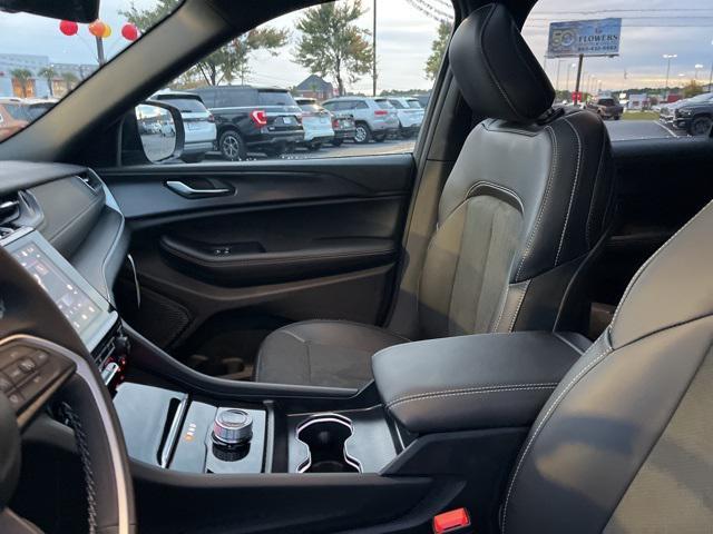 new 2025 Jeep Grand Cherokee L car, priced at $43,326