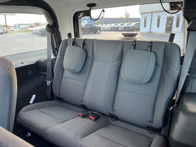 new 2025 Jeep Wrangler car, priced at $37,787