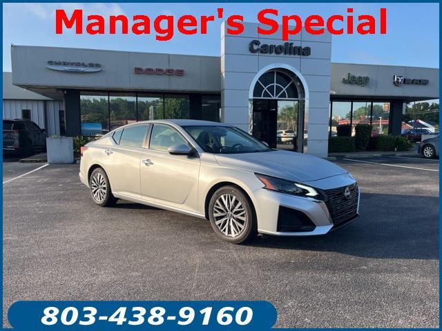 used 2023 Nissan Altima car, priced at $19,999