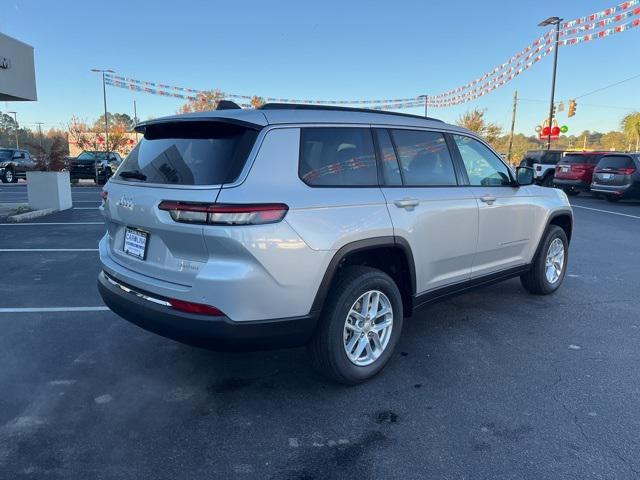 new 2025 Jeep Grand Cherokee L car, priced at $39,425