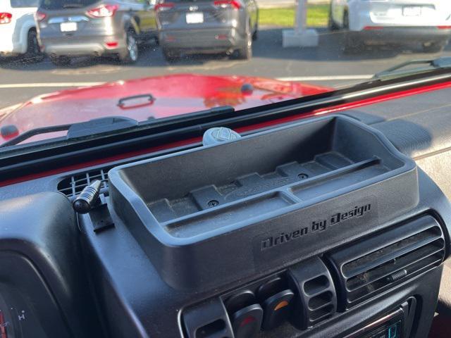 used 2004 Jeep Wrangler car, priced at $14,899