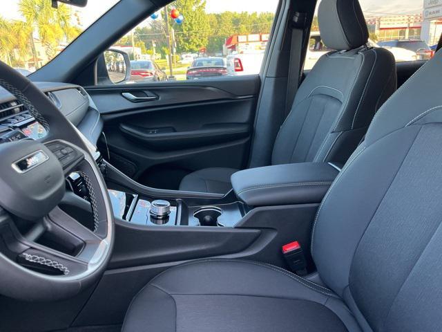 new 2025 Jeep Grand Cherokee L car, priced at $34,499