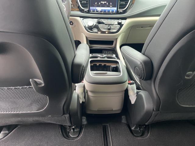 used 2024 Chrysler Pacifica car, priced at $42,899