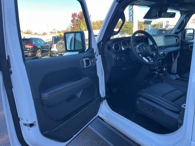 new 2026 Jeep Wrangler car, priced at $56,605