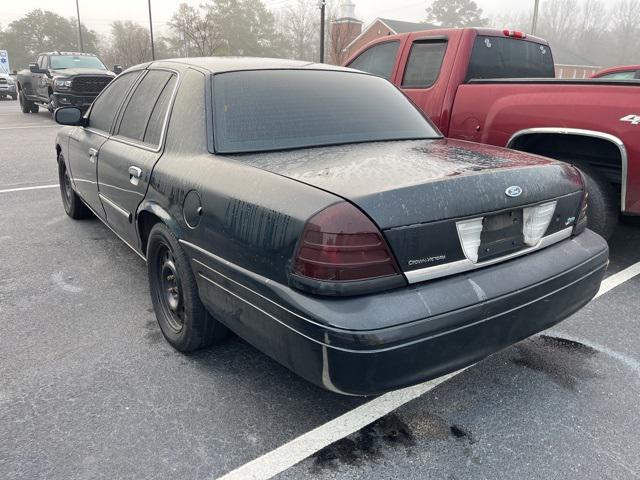 used 2009 Ford Crown Victoria car, priced at $3,899