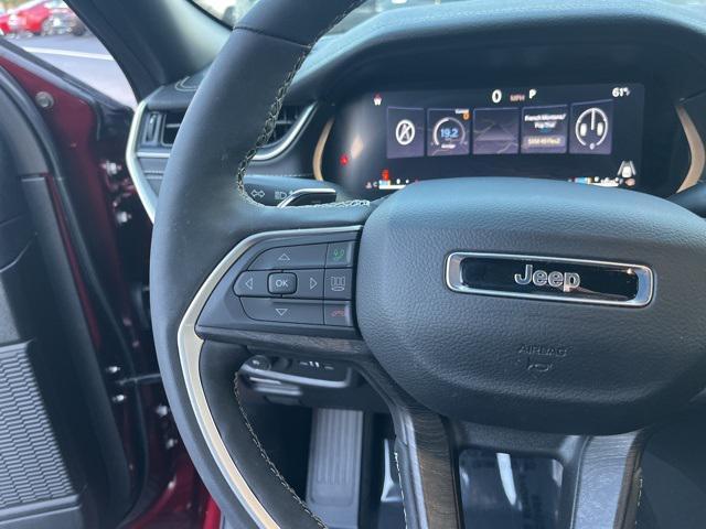 used 2025 Jeep Grand Cherokee car, priced at $44,399