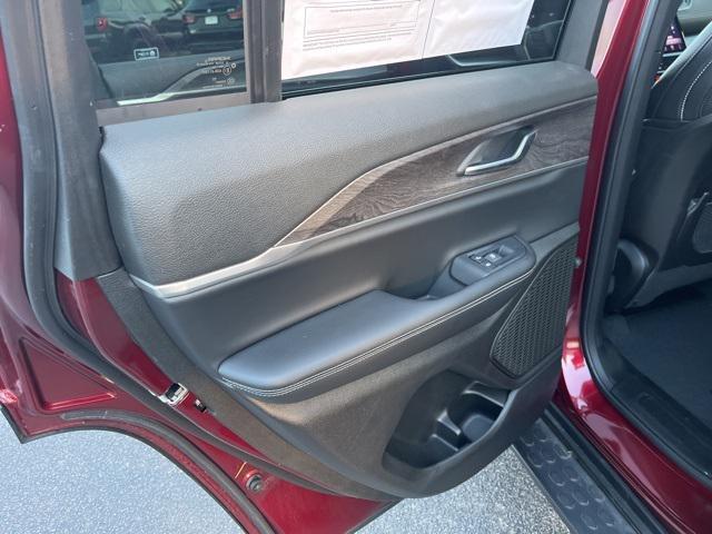 used 2025 Jeep Grand Cherokee car, priced at $44,399