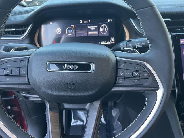used 2025 Jeep Grand Cherokee car, priced at $44,399