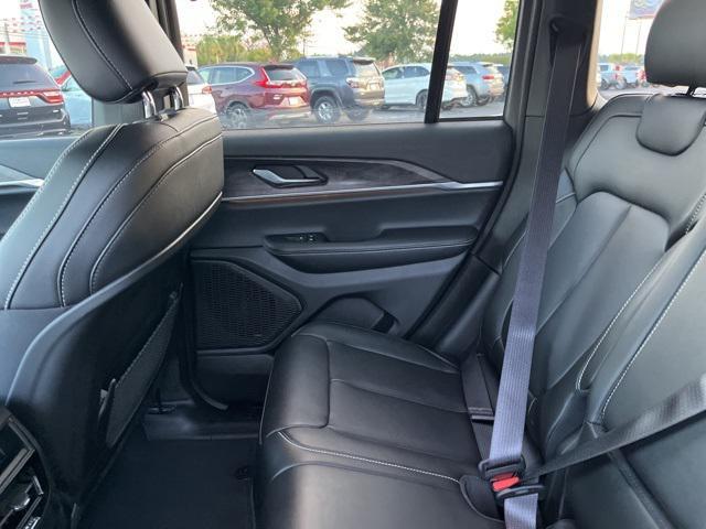 used 2025 Jeep Grand Cherokee car, priced at $44,399