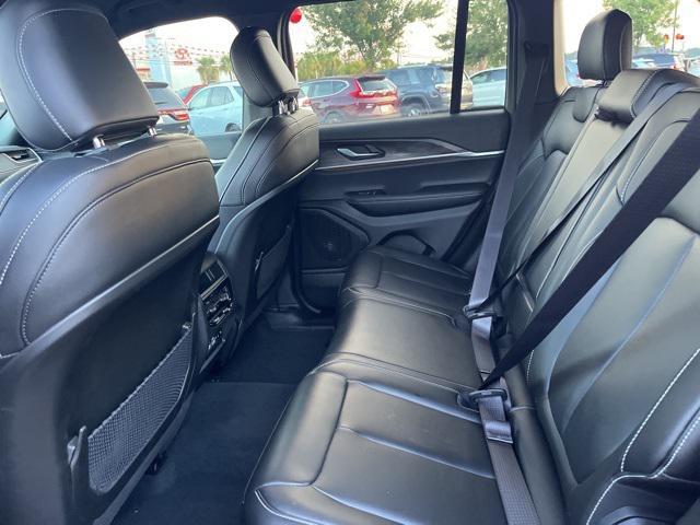 used 2025 Jeep Grand Cherokee car, priced at $44,399