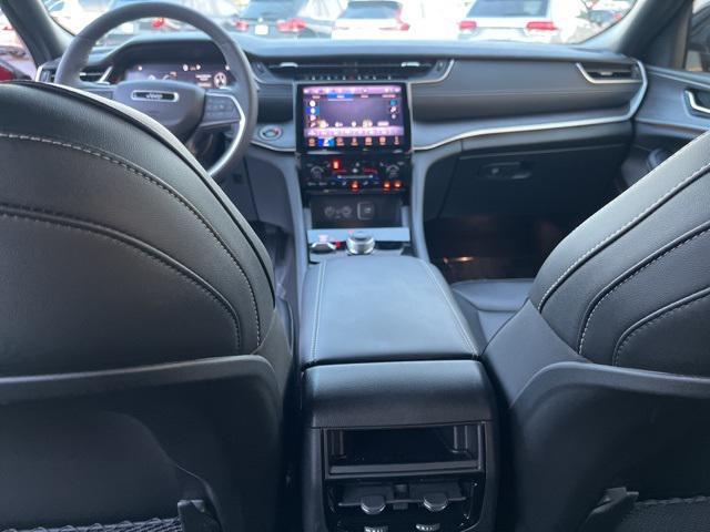 used 2025 Jeep Grand Cherokee car, priced at $44,399