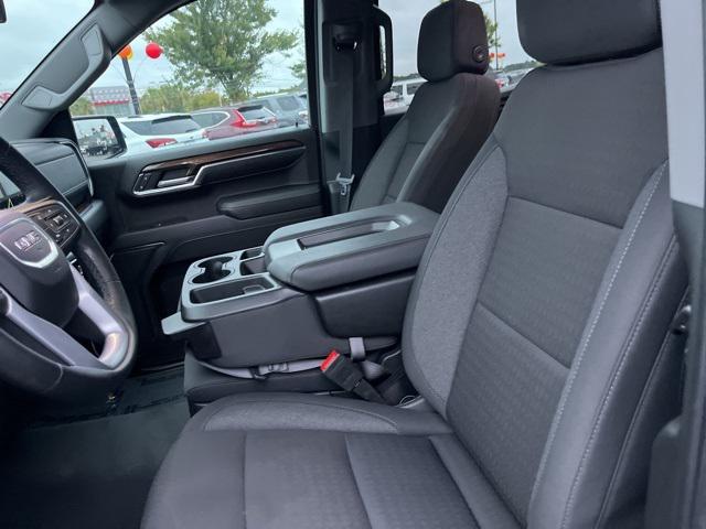 used 2024 GMC Sierra 1500 car, priced at $43,077