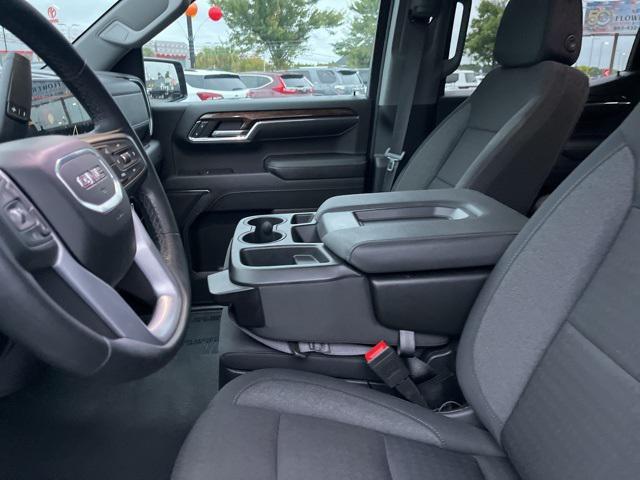 used 2024 GMC Sierra 1500 car, priced at $43,077