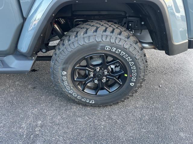 new 2025 Jeep Gladiator car, priced at $42,845