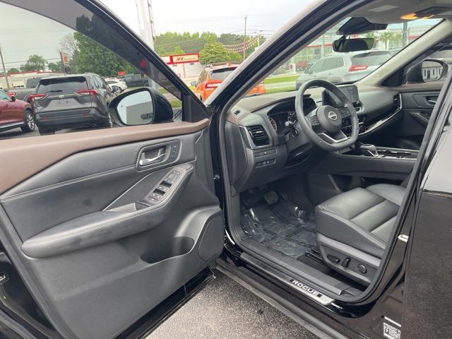 used 2023 Nissan Rogue car, priced at $25,699