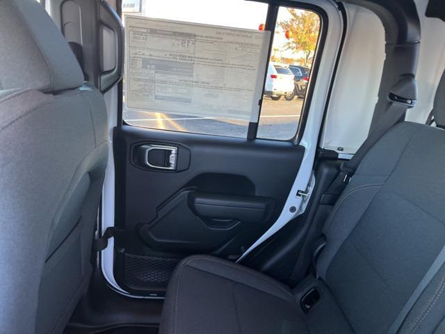 new 2026 Jeep Gladiator car, priced at $49,925