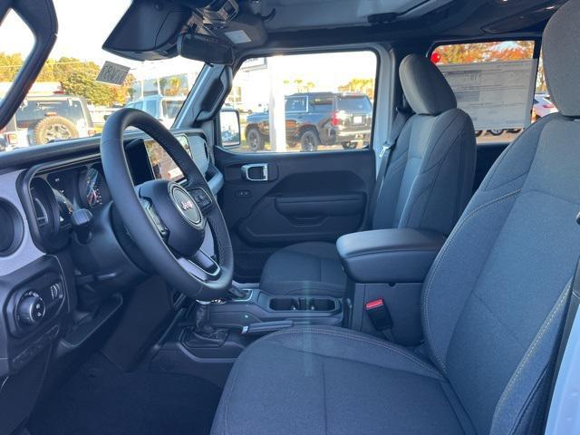 new 2026 Jeep Gladiator car, priced at $49,925