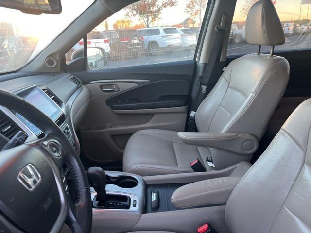 used 2016 Honda Pilot car, priced at $12,990