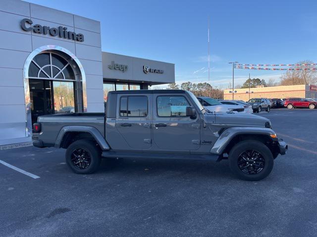 used 2022 Jeep Gladiator car, priced at $32,499