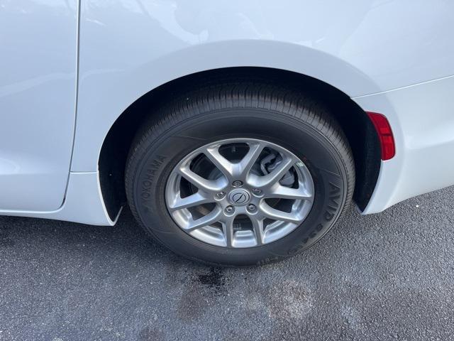 new 2026 Chrysler Pacifica car, priced at $40,953