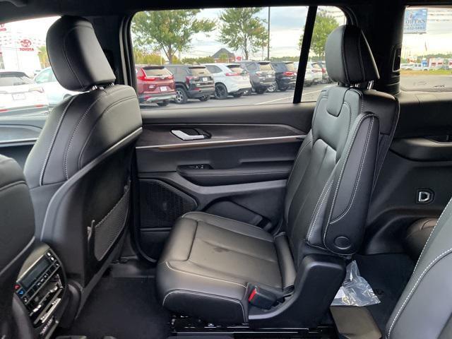 new 2025 Jeep Grand Cherokee L car, priced at $41,622