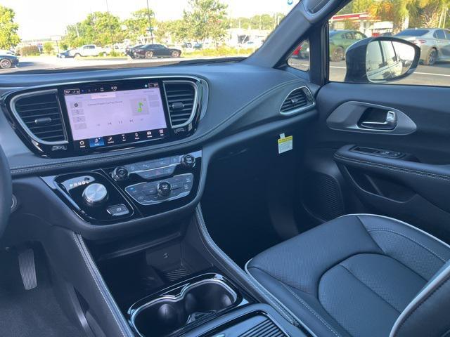 new 2026 Chrysler Pacifica car, priced at $50,050