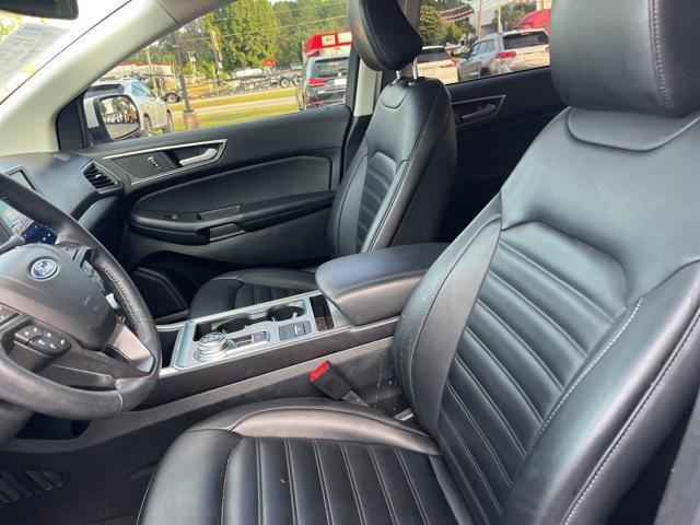used 2022 Ford Edge car, priced at $19,899