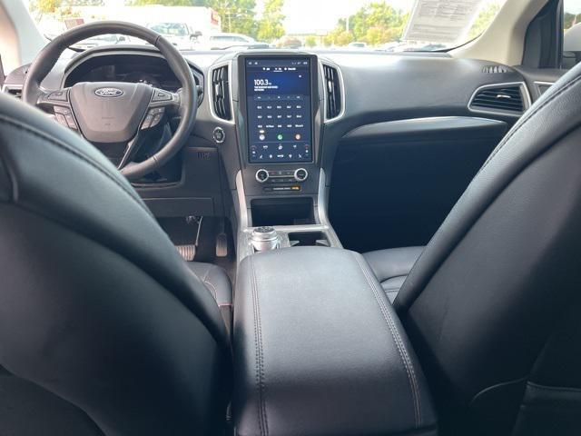 used 2022 Ford Edge car, priced at $19,899