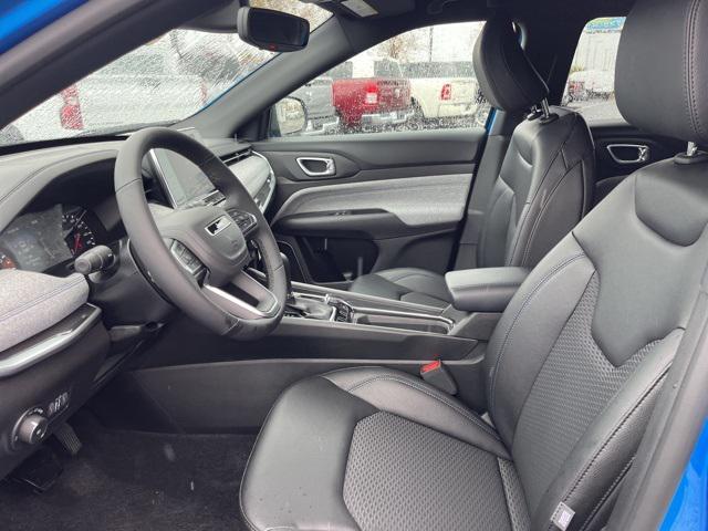 new 2025 Jeep Compass car, priced at $25,931