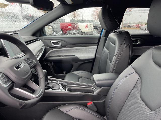 new 2025 Jeep Compass car, priced at $25,931